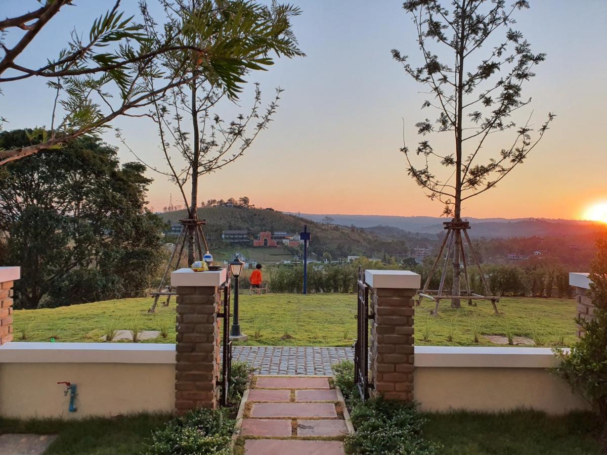 The Castell Condo By Nutthiwan Room 912 And 921 Khao Kho Dış mekan fotoğraf