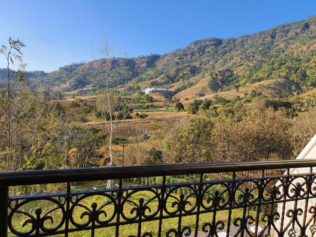 The Castell Condo By Nutthiwan Room 912 And 921 Khao Kho Dış mekan fotoğraf
